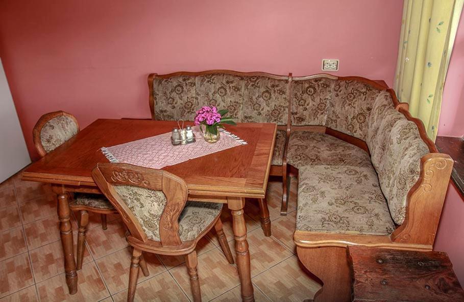 Pie Pifa Hotel Pāvilosta Kültér fotó
